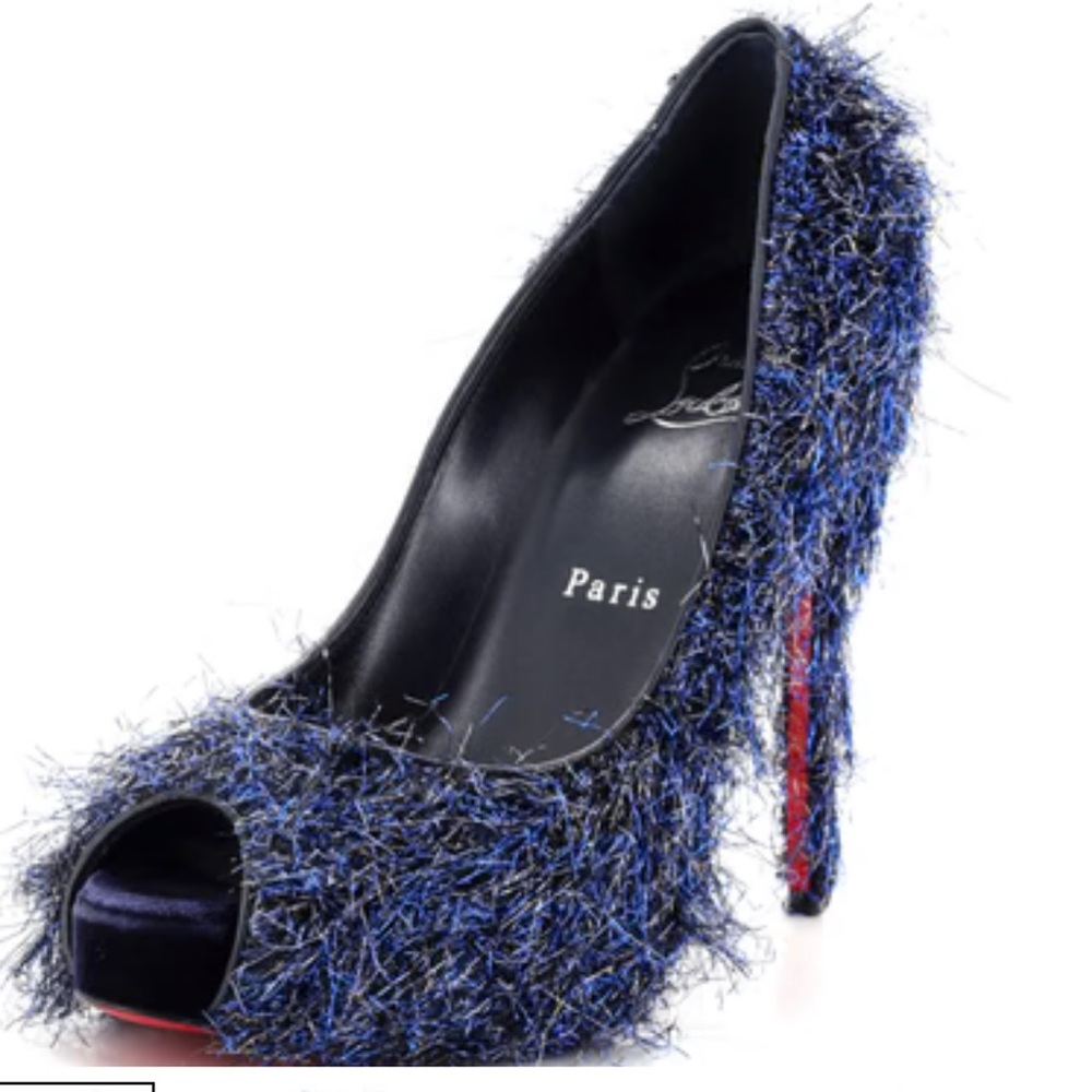 🇺🇸Brand New Christian Louboutin Very Prive Pumps Size 37.5🇺🇸